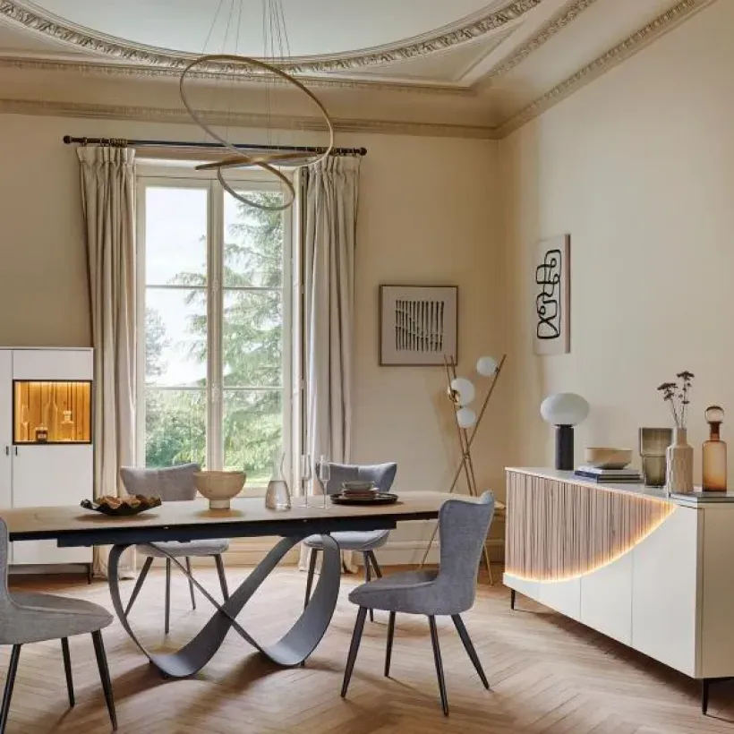 Salle à manger à Confort-meilars
